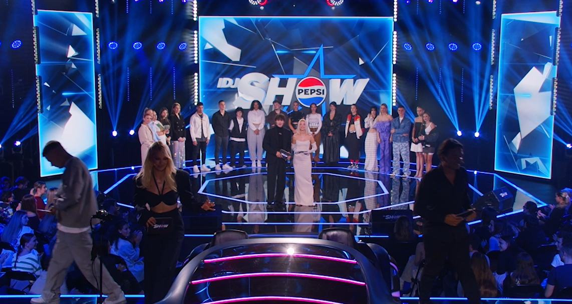 Coach-evi biraju prve FINALISTE IDJShow-a: Tenzija u studiju raste, evo koliko takmičara večeras odlazi direktno u TOP 12 2 Screenshot 2024 10 24 142516