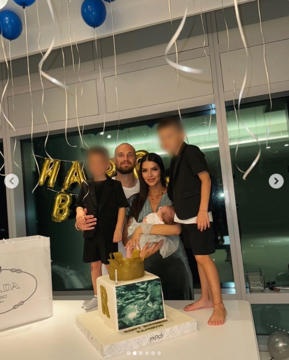 U spavaćoj sobi ga dočekale latice ruža i sveće: Ana Rajković fudbaleru priredila romantično iznenađenje posebnim povodom (FOTO) 3 blur photo.com 1730369950