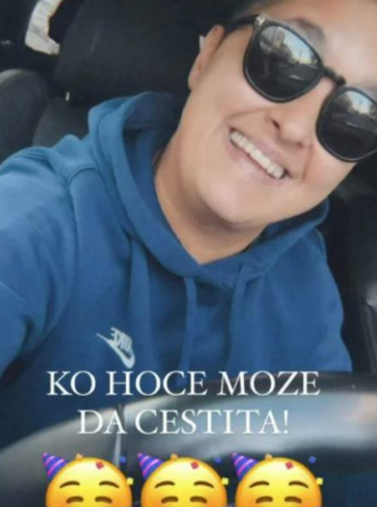 "Ko hoće može da čestita!" Marija Šerifović ponosno pokazala svoj "novi" osmeh - pevačica se pohvalila velikom PROMENOM, pa se požalila na jedan problem (FOTO) 2 Screenshot 2024 12 19 105651