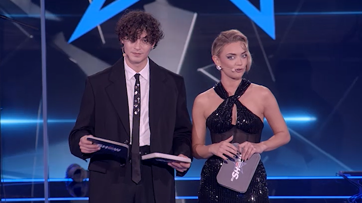 Finale IDJShow-a donosi brojna iznenađenja, ali i izmene u konceptu: Evo kako će izgledati večerašnji nastupi naših finalista! 2 Screenshot 2024 12 26 182129