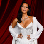 Kim Kardašijan čestitkom za Božić naljutila pravoslavce: I ove godine napravila je istu grešku, pa ponovo pokrenula buru na mrežama (FOTO) 5 Screenshot 2025 01 08 111530