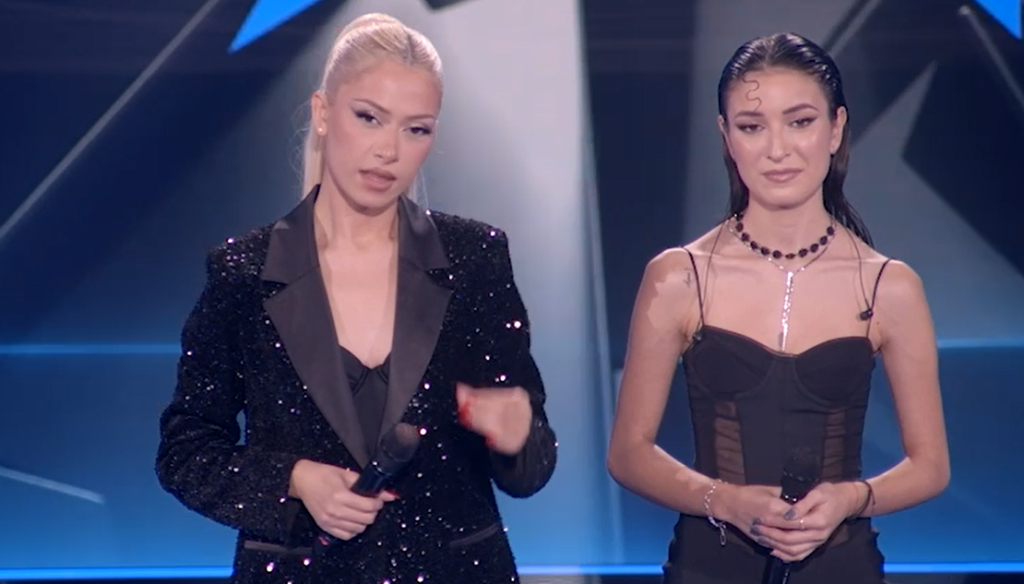 "Odličan duo": Zorana i Đia zapalile stejdž hitom Aleksandre Prijović 1 Snimak ekrana 2024 12 06 112151