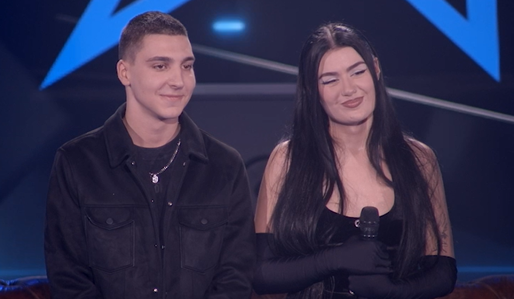 "Da mi je neko rekao da ću se ježiti na pesmu Jale i Bube..." Pavle i Đana oduševili emotivnim nastupom, Coach-evi ih obasuli komplimentima 1 Snimak ekrana 2024 12 06 125816