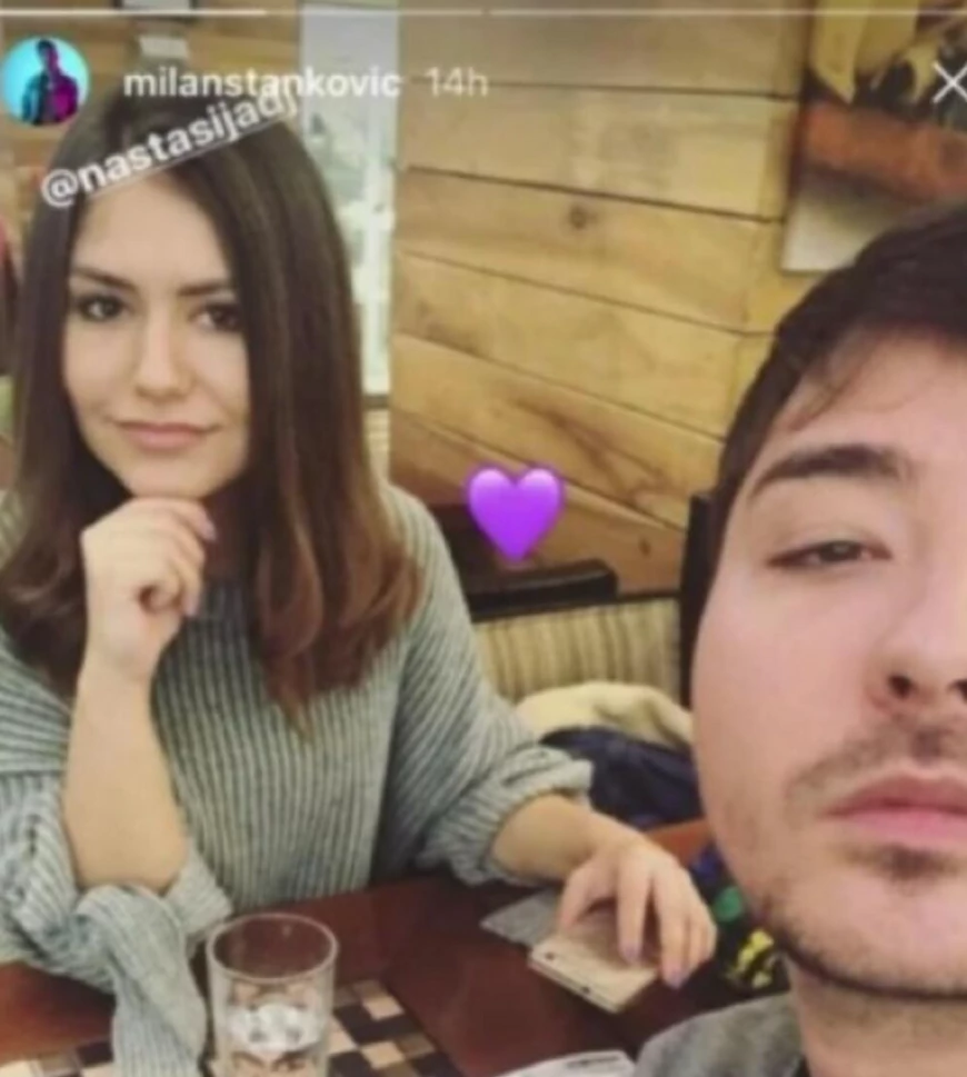 Ovako izgleda SESTRA Milana Stankovića! Bavi se ozbiljnim poslom, u javnosti je retko viđamo, a sličnost između njih je neverovatna! (FOTO) 3 milan stankovic sestra