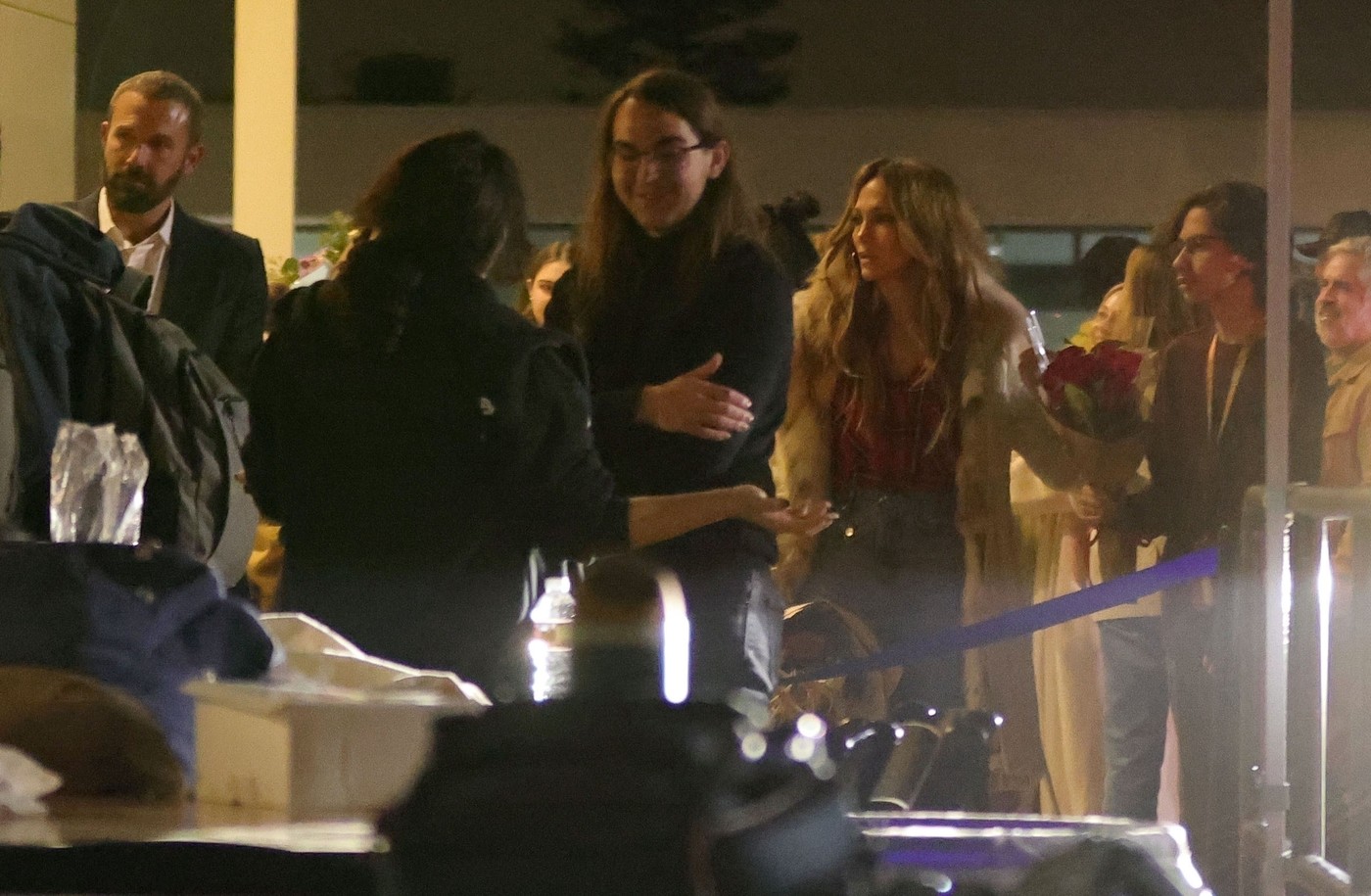 Bivši na okupu: Ben Aflek uhvaćen sa Džej Lo i Dženifer Garner, paparaci sve zabeležili - evo kako su se ponašali! (FOTO) 3 profimedia 0946996585