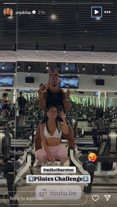 "Sklonila se od onog prasca!": Anja Bla podigla prašinu fotkama sa zgodnim dečkom - zbog njega je otišla u drugu državu, a svi se pitaju samo jedno! (FOTO) 2 Screenshot 2025 02 19 144105