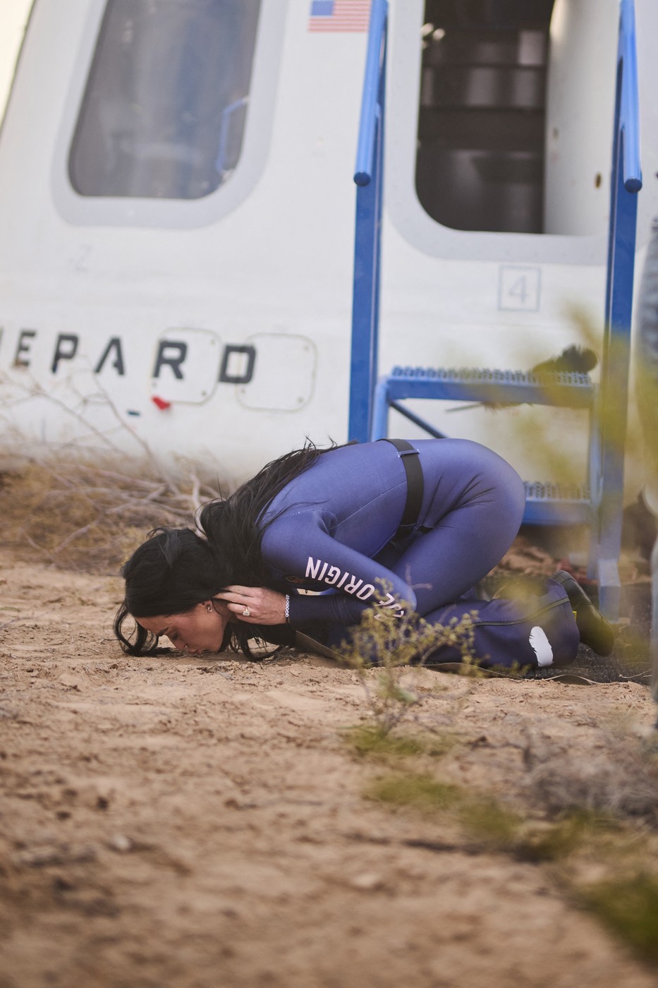 "To je parodija, gadi mi se": Emili Ratajkovski uputila brutalne prozivke ženama koje su letele u svemir Bezosovom raketom (VIDEO) 4 profimedia 0988111282
