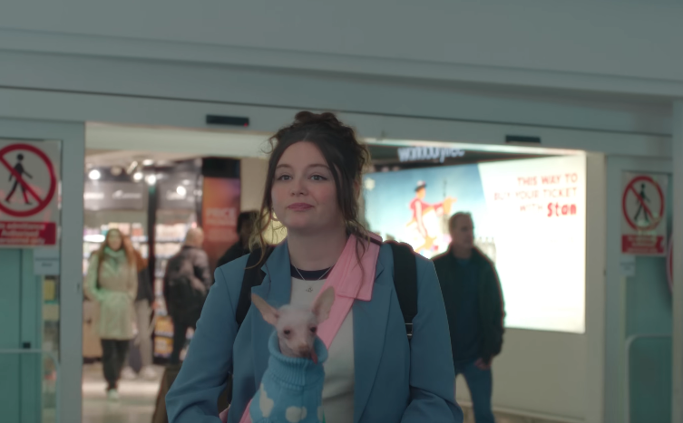 Nova urnebesna mini-serija je nova opsesija gledalaca Netflixa: "Trebalo bi da dolazi sa upozorenjem zbog svih emocija koje izaziva" 1 Screenshot 2025 07 18 142429