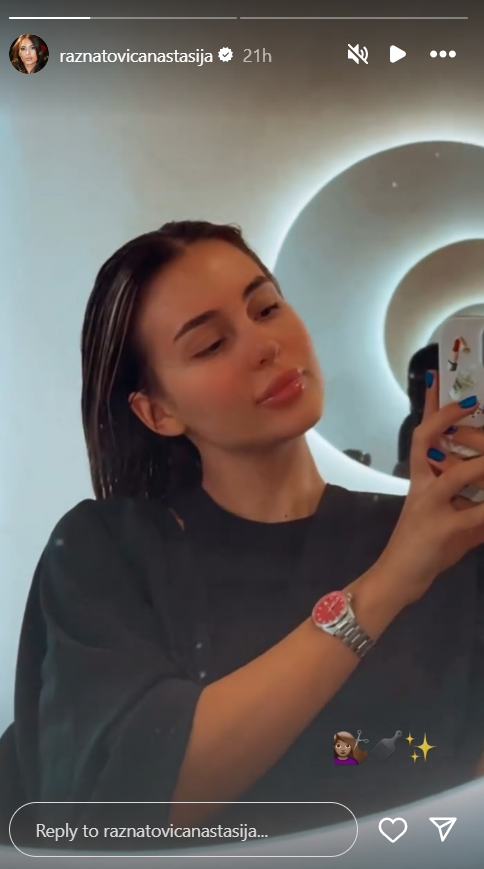 Više nije prepoznatljiva brineta: Anastasija Ražnatović se odlučila na efektnu promenu, izgledom izazvala brojne reakcije na mrežama (FOTO) 2 Screenshot 2025 08 21 094705