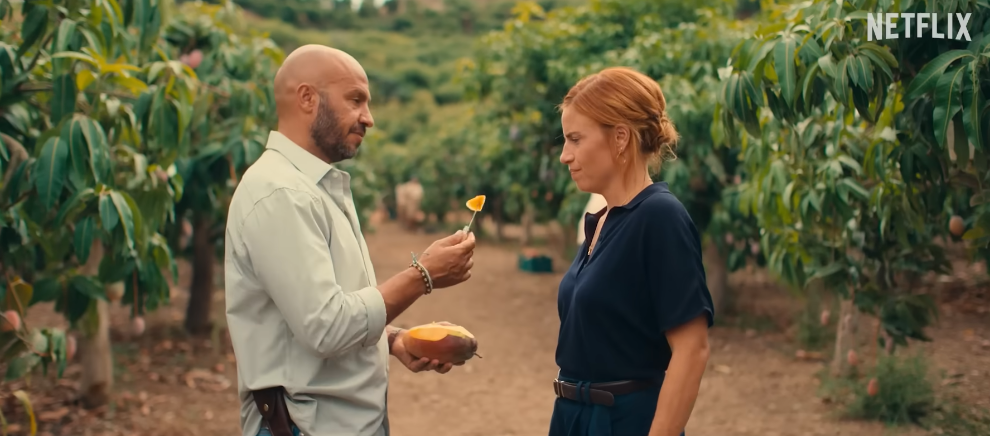 Nova Netflixova rom-com katastrofa: "Mango" je jedan od trenutno najgledanijih filmova u Srbiji, a evo zašto bi ipak trebalo da ga preskočite 1 Screenshot 2025 11 12 151528