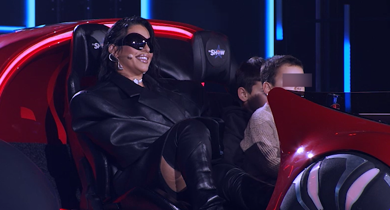 Naslednici Seke Aleksić na sceni IDJ Pepsi Show-a! Pevačica dobila pojačanje, emotivan trenutak raznežio publiku 3 seka sa decom