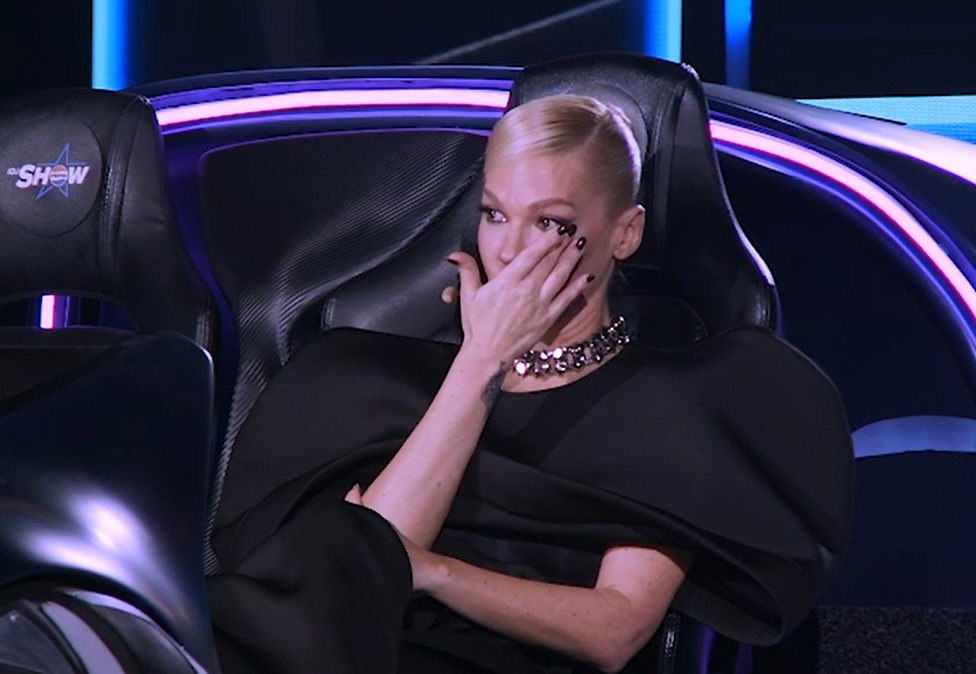 Pirueta se slomila na sceni: U suzama prekinula nastup, emotivni trenutak rasplakao i Natašu Bekvalac 4 Screenshot 2025 12 19 132004